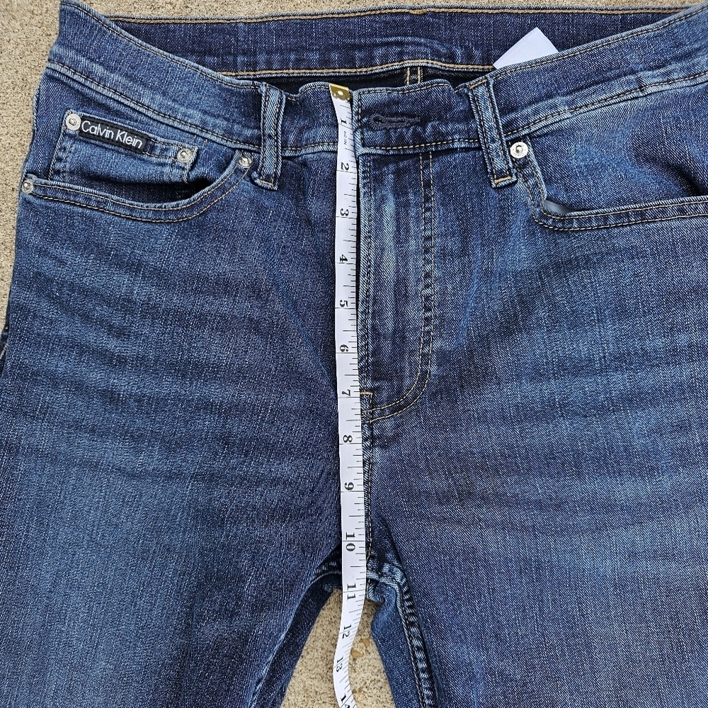 Calvin Klein Blue Straight Jeans Classic Style - Picture 7 of 11